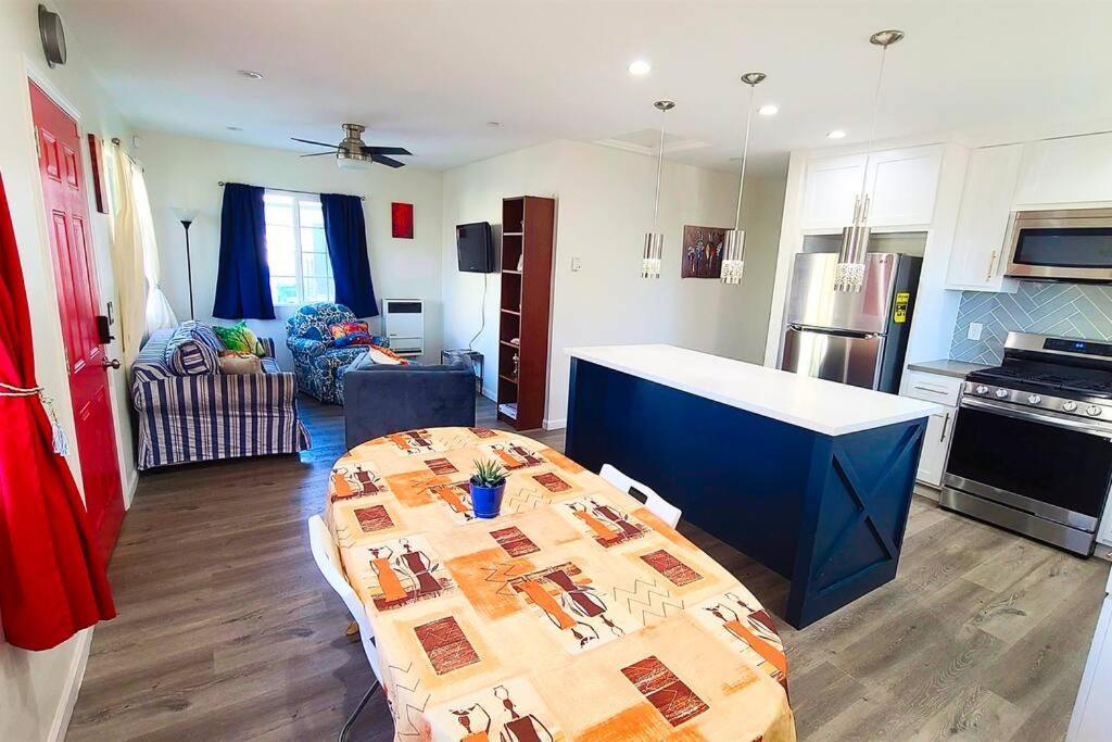 Lovely Little House Near Usc And Downtown La Casa vacanze *